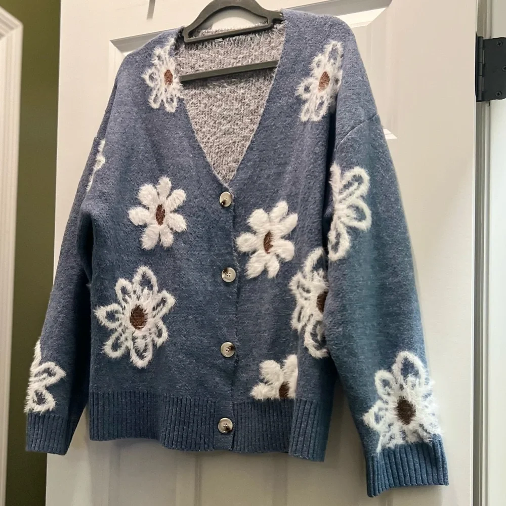 Bibifish floral print soft fuzzy knit button up cardigan sweater